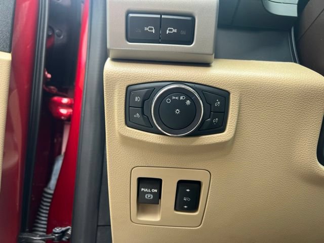 Used 2019 Ford F150 Lariat w/ Equipment Group 502A Luxury RWD image 16