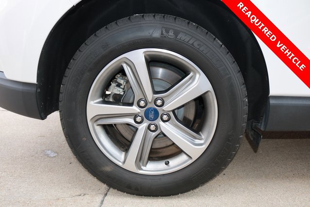 Used 2022 Ford Edge SEL w/ Convenience Package image 11