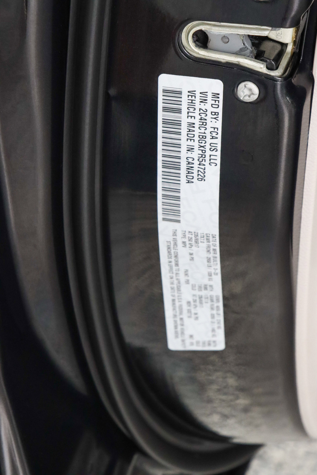 Used 2023 Chrysler Pacifica Touring-L FWD image 33