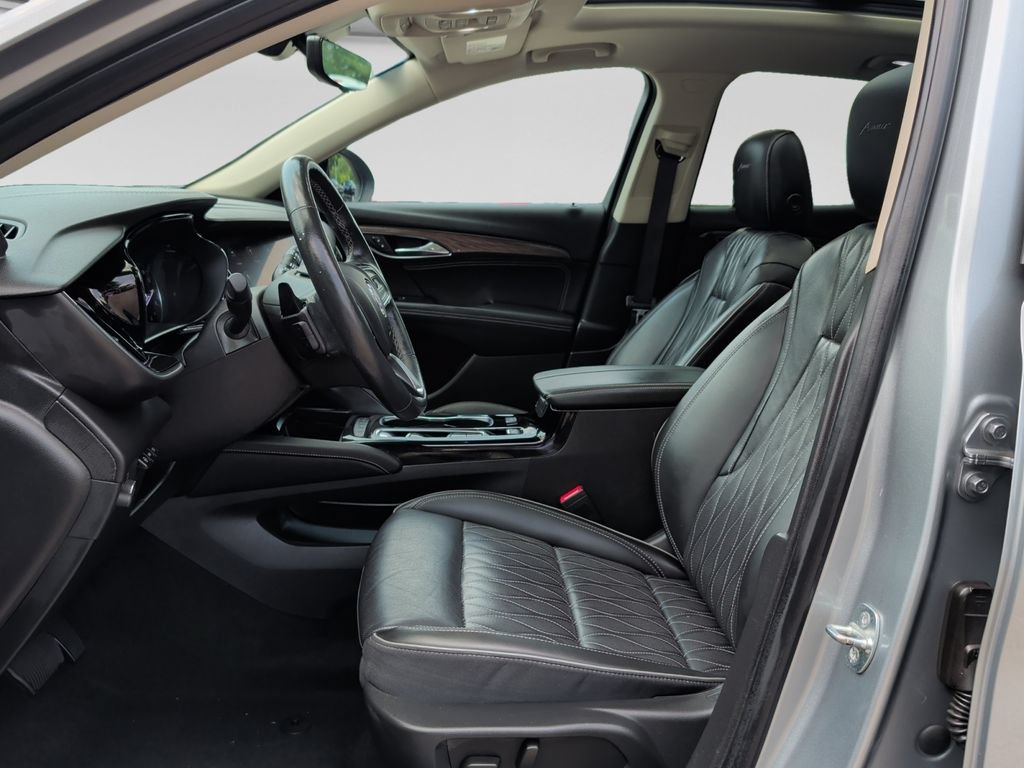 Used 2023 Buick Envision Avenir AWD/4WD image 16