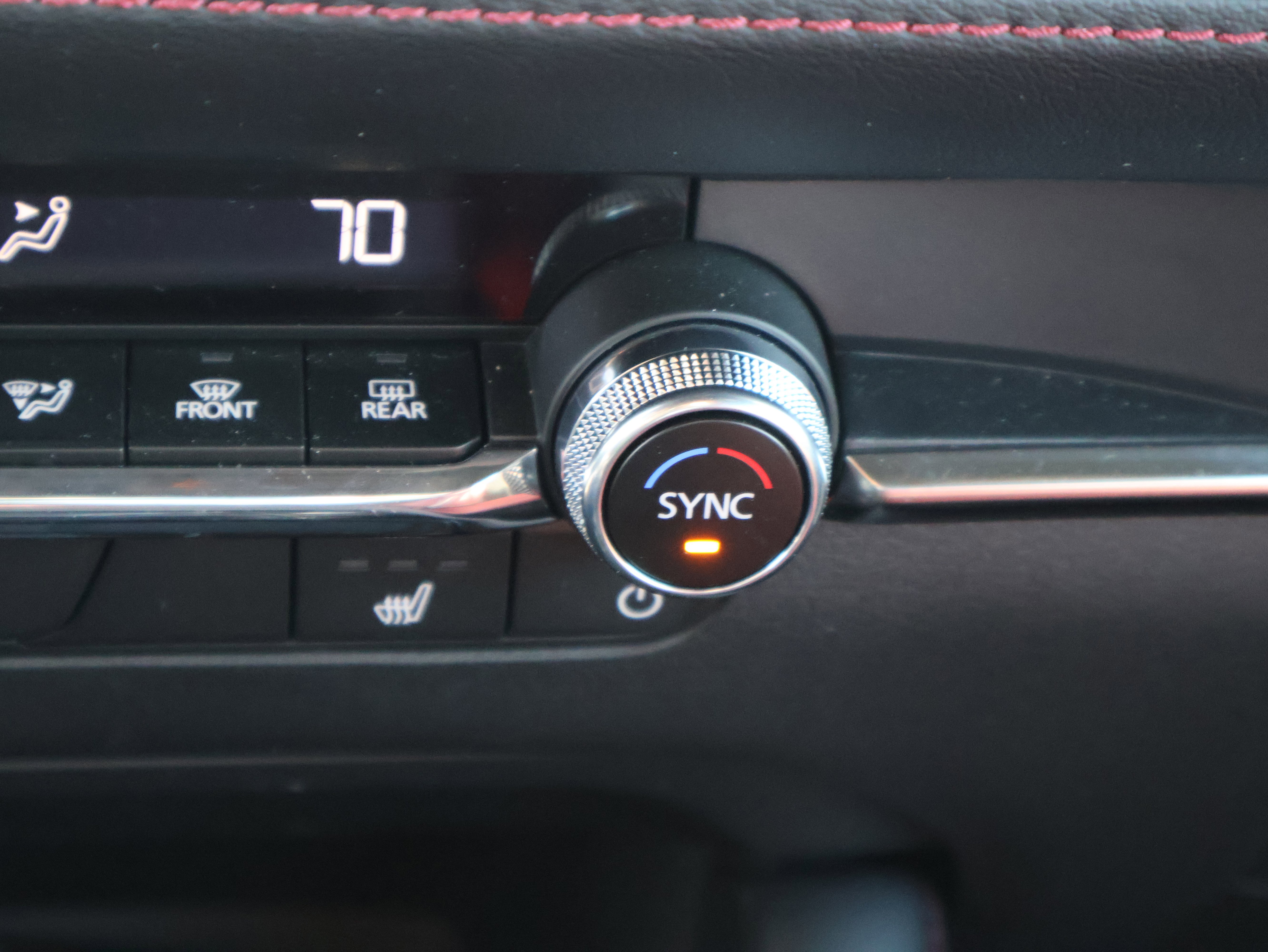 Certified 2025 MAZDA MAZDA3 Carbon image 28