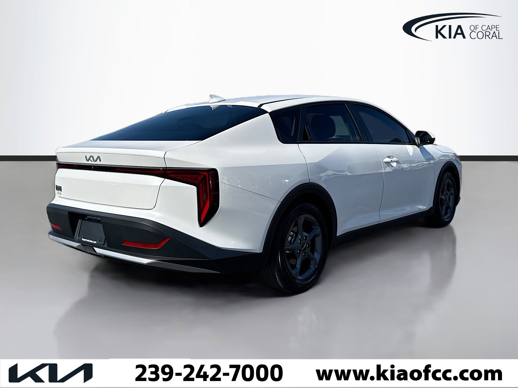 Used 2025 Kia K4 LXS image 5