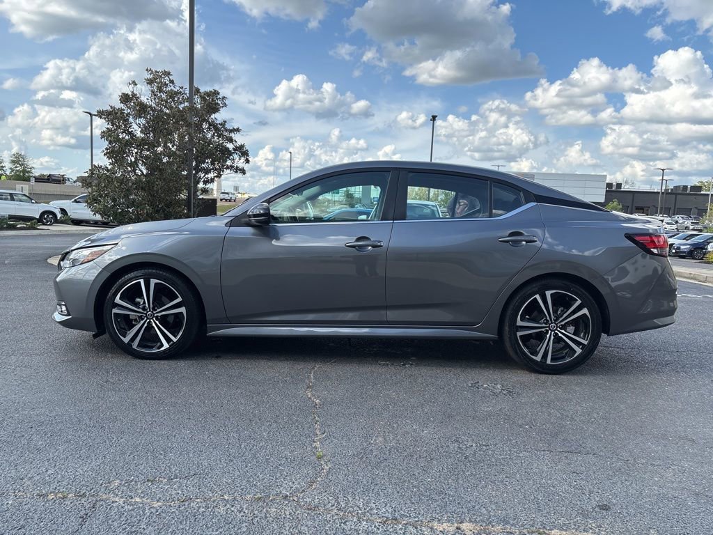 Used 2022 Nissan Sentra SR w/ Trunk Package image 9