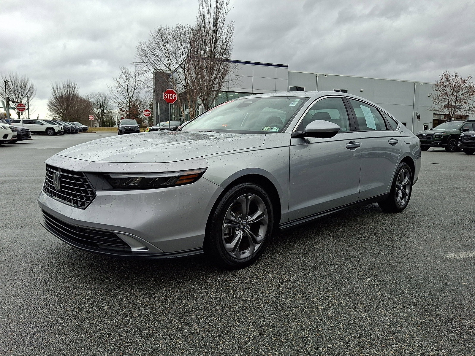 Used 2024 Honda Accord EX image 3