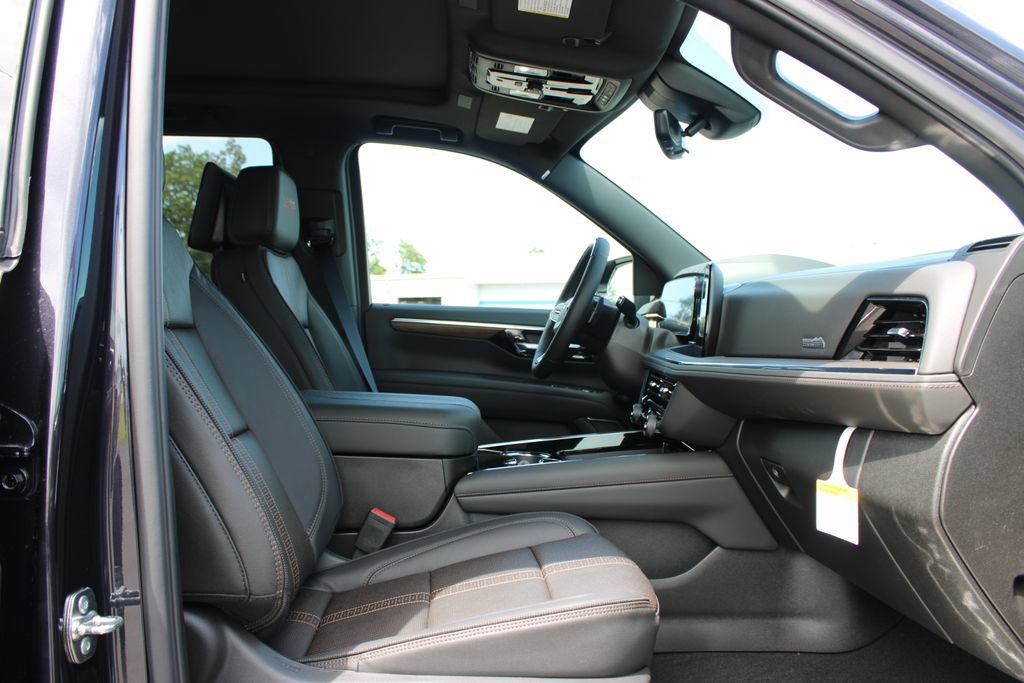 New 2026 Chevrolet Tahoe High Country AWD/4WD image 34