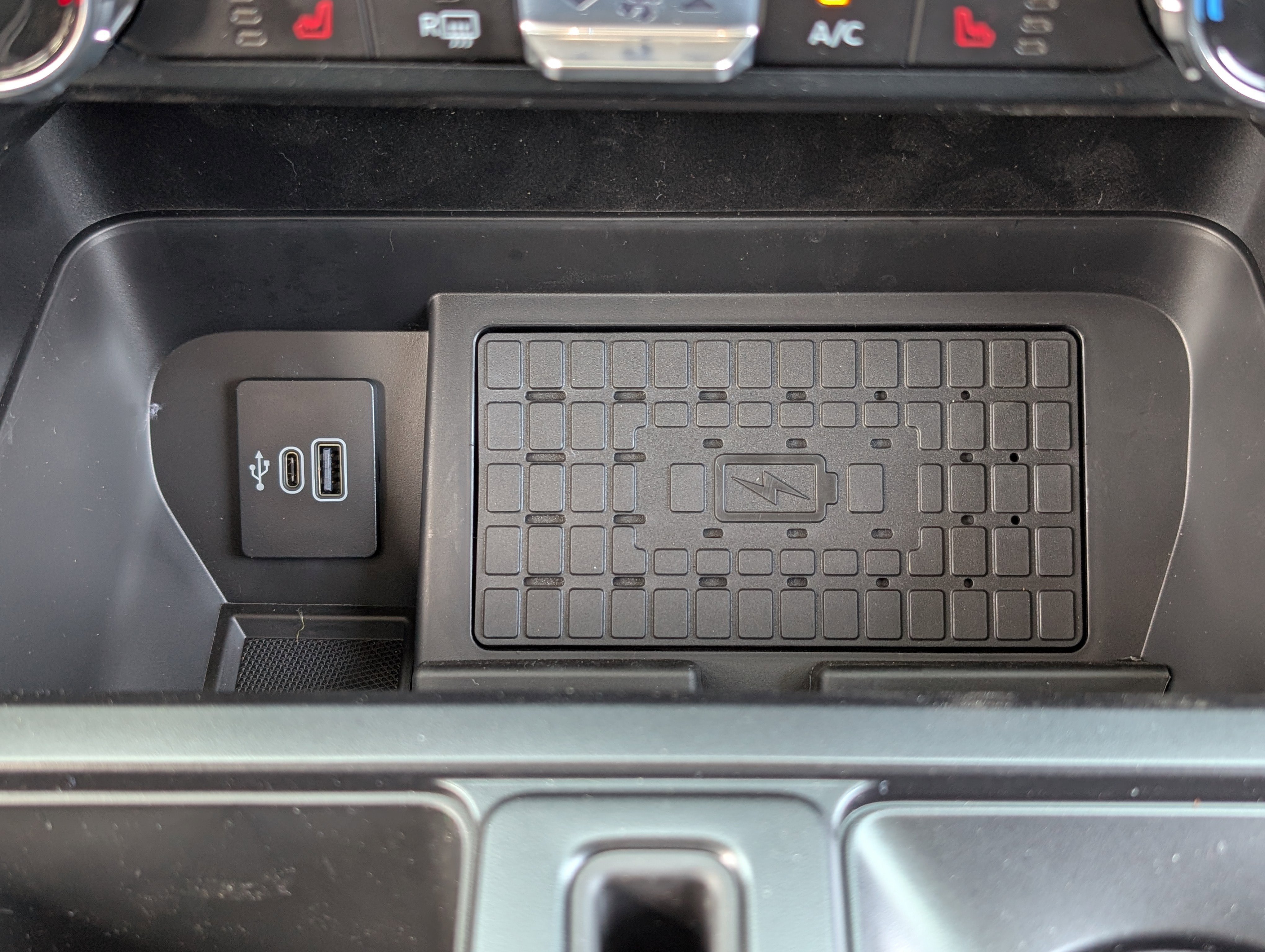 New 2025 Ford F150 XLT w/ Equipment Group 302A MID image 27