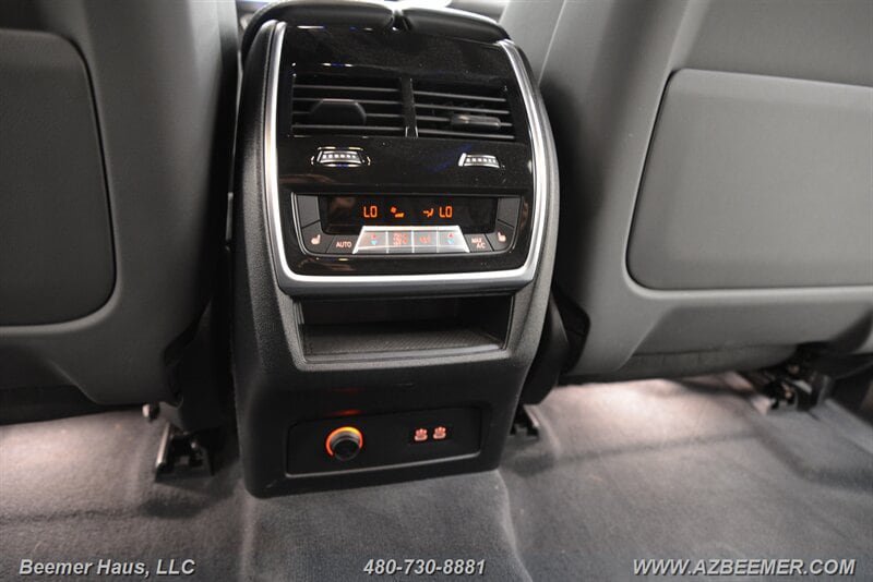 Used 2023 BMW XM AWD/4WD image 26