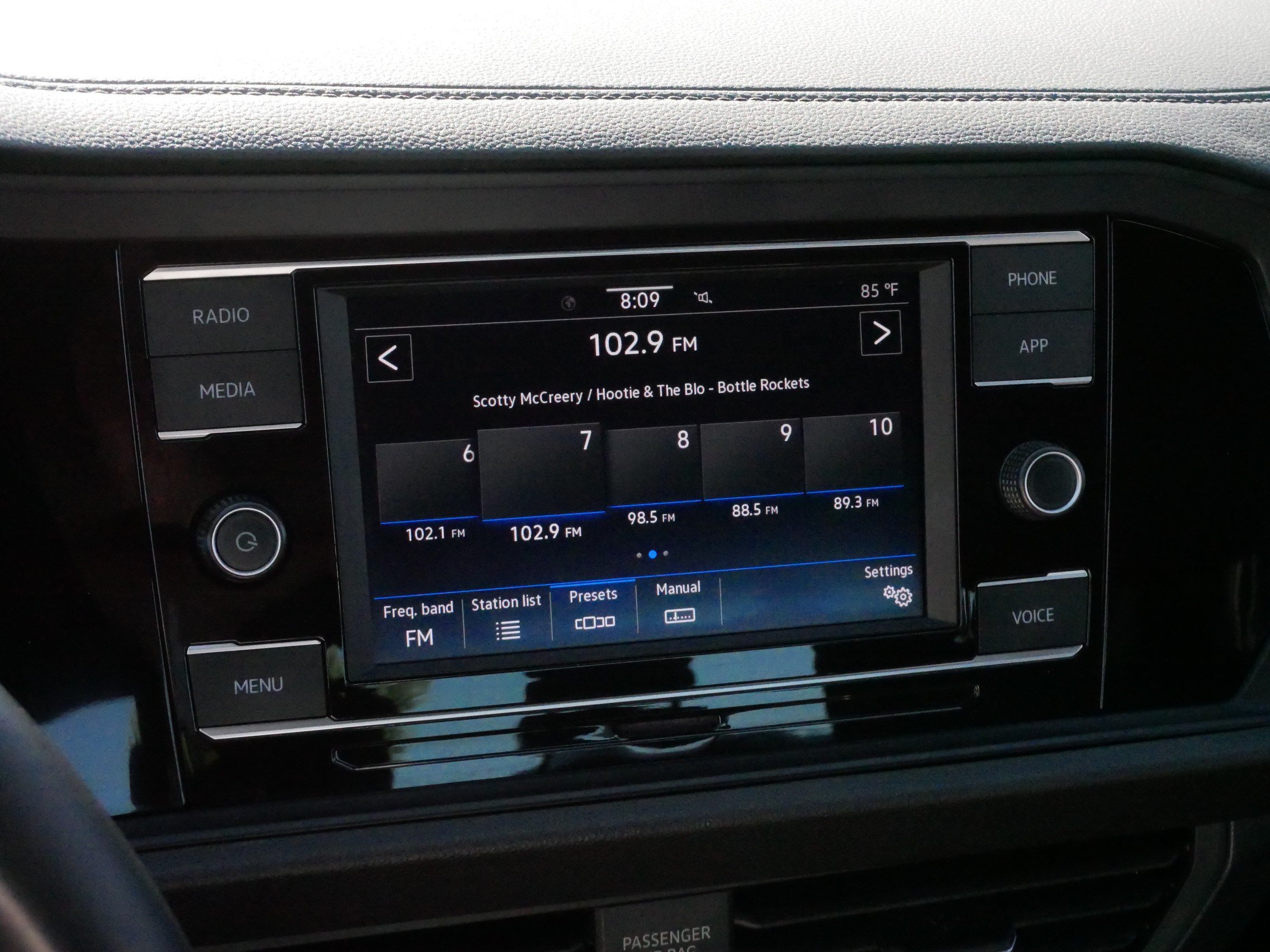 Used 2024 Volkswagen Jetta Sport FWD image 22