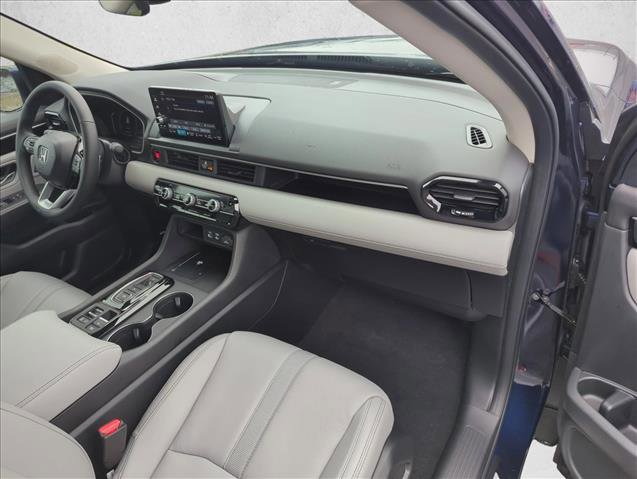 New 2025 Honda Pilot EX-L image 4