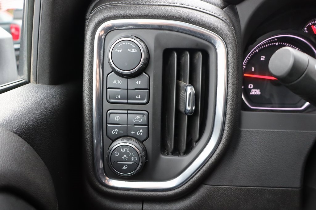 Used 2023 Chevrolet Silverado 3500 LTZ w/ LTZ Convenience Package image 8