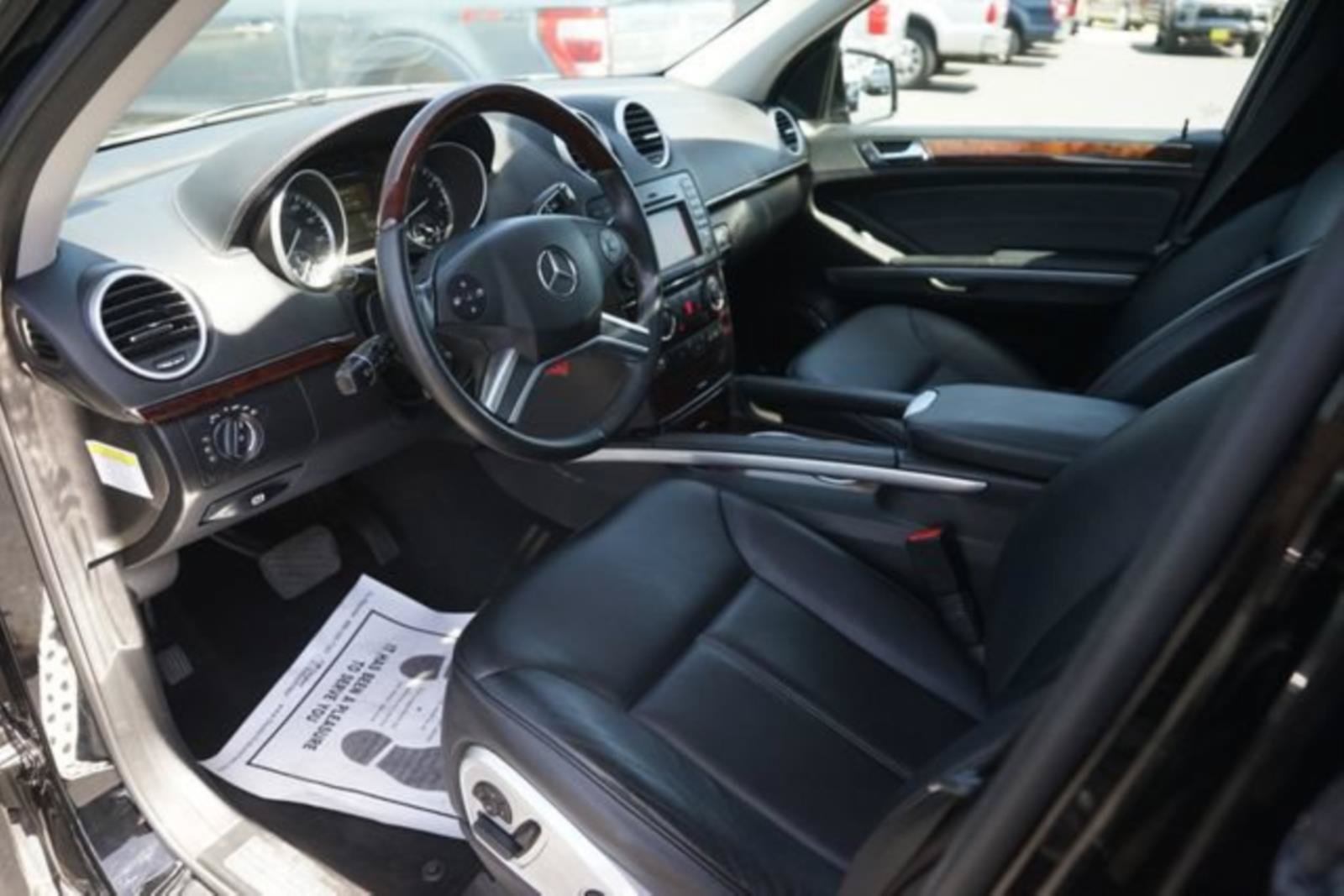 Used 2011 Mercedes-Benz GL 450 4MATIC image 8