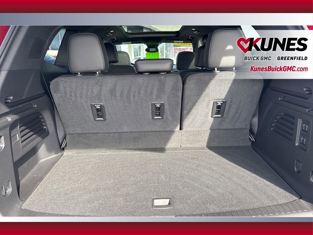 New 2025 Buick Enclave Sport Touring w/ Super Cruise Package image 39