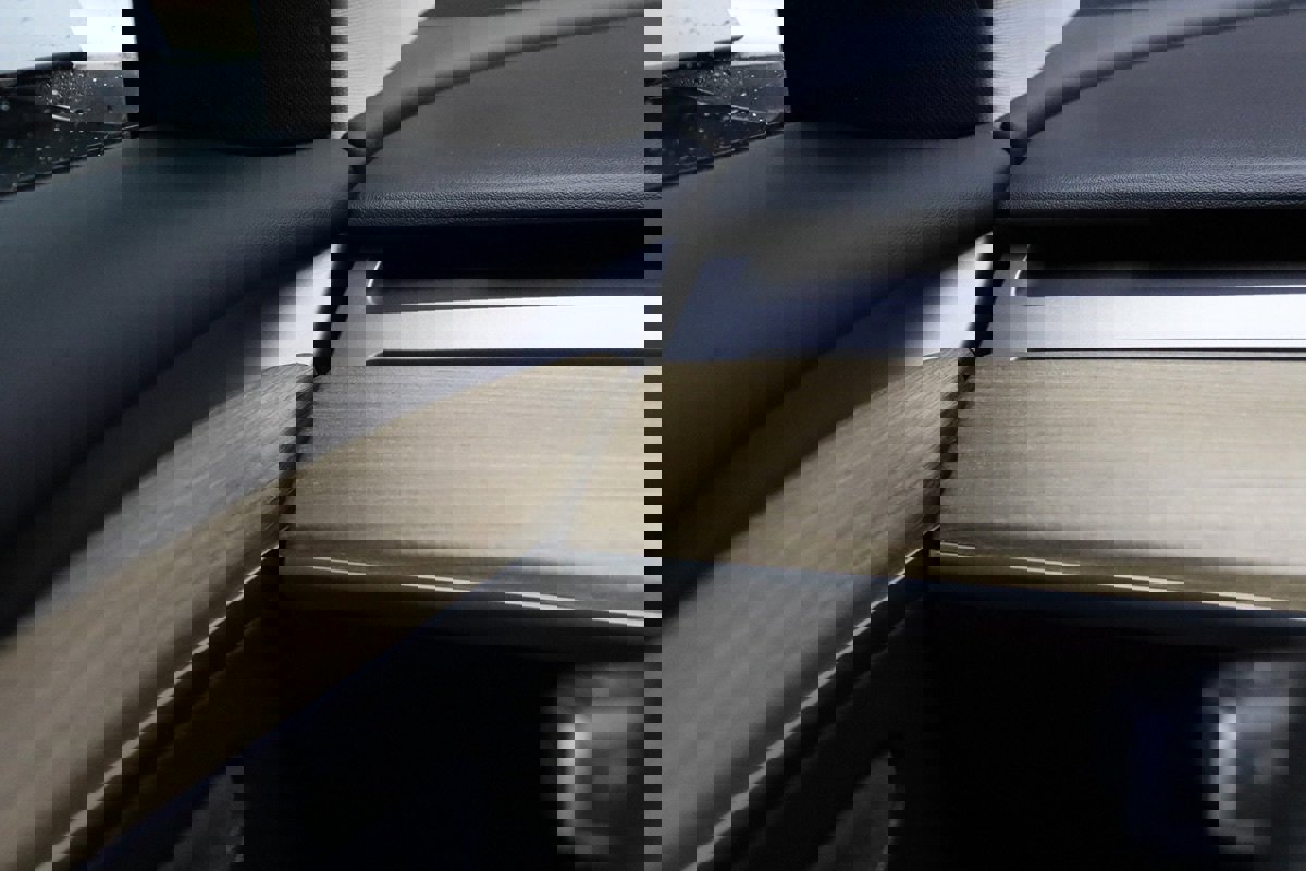 Used 2023 Tesla Model 3 Standard Range image 49