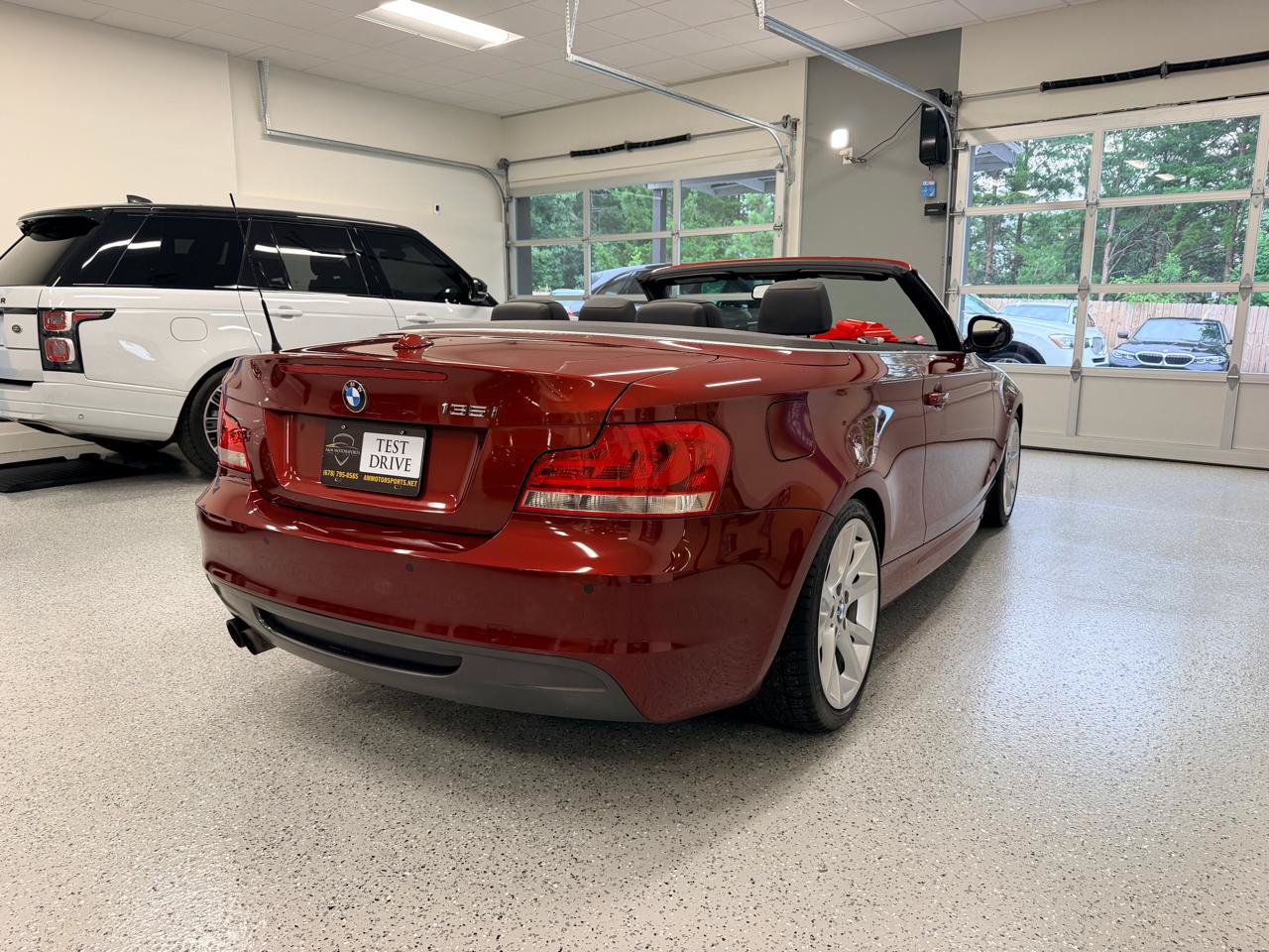 Used 2012 BMW 135i Convertible RWD image 21