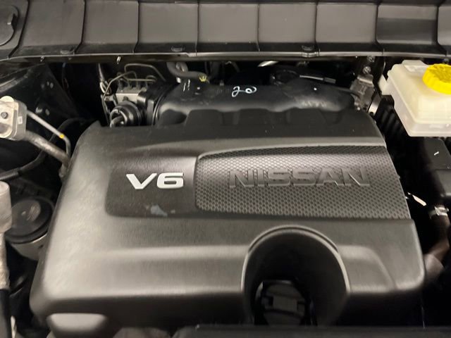 Used 2024 Nissan Pathfinder Platinum w/ Cargo Package image 26