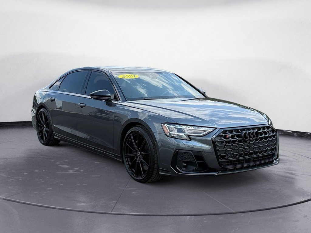 Used 2024 Audi S8 w/ S8 Comfort Plus Package image 18
