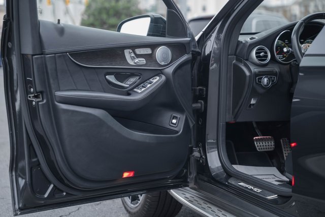 Certified 2020 Mercedes-Benz GLC 43 AMG 4MATIC image 41