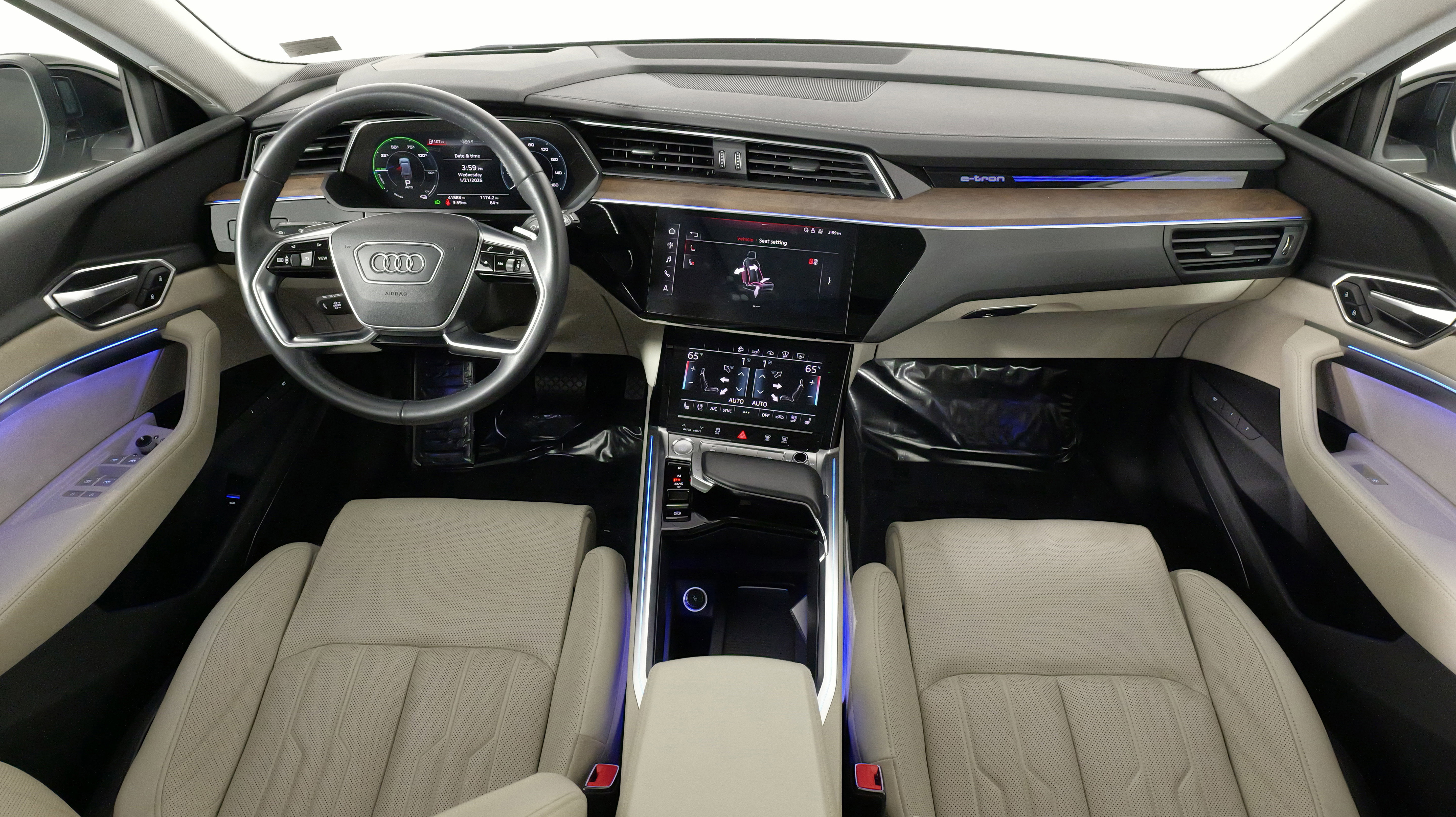 Used 2019 Audi e-tron Prestige w/ Prestige Package image 41