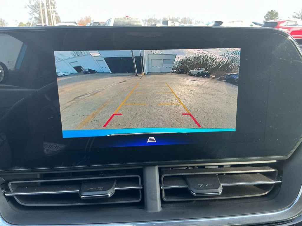 Used 2025 Chevrolet Trax ACTIV w/ Driver Confidence Package image 26