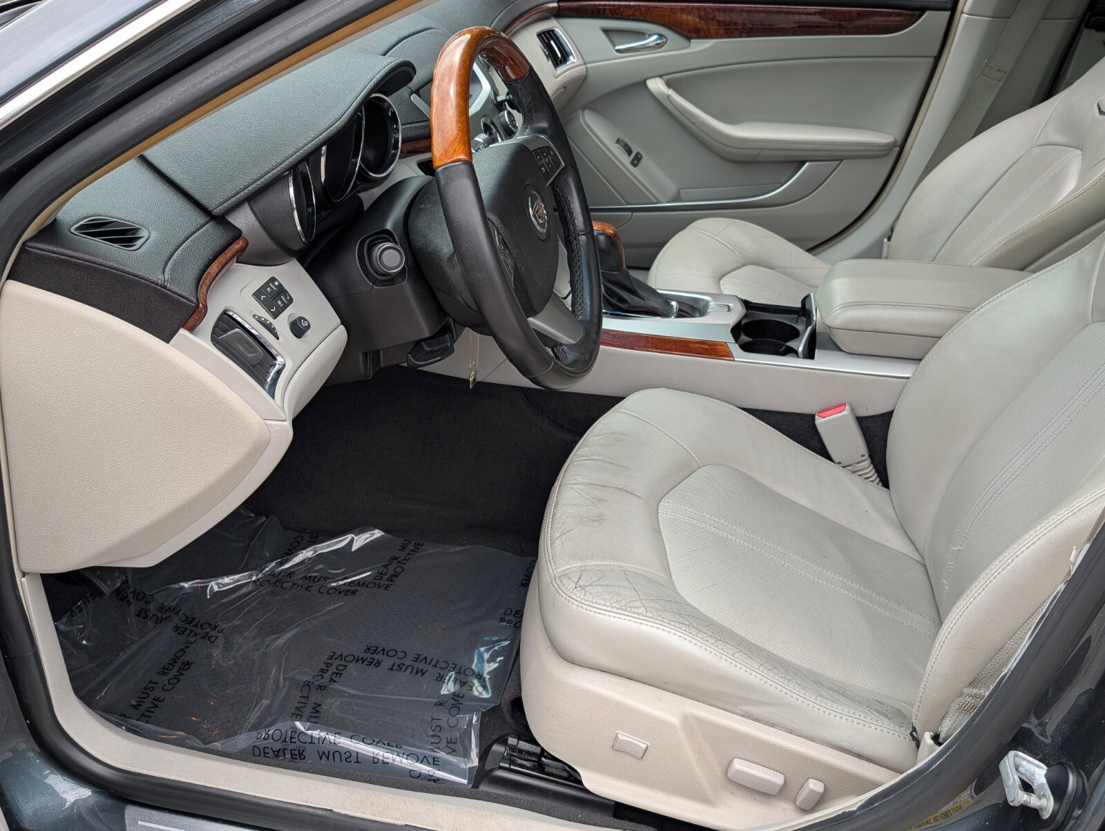 Used 2011 Cadillac CTS Luxury image 11