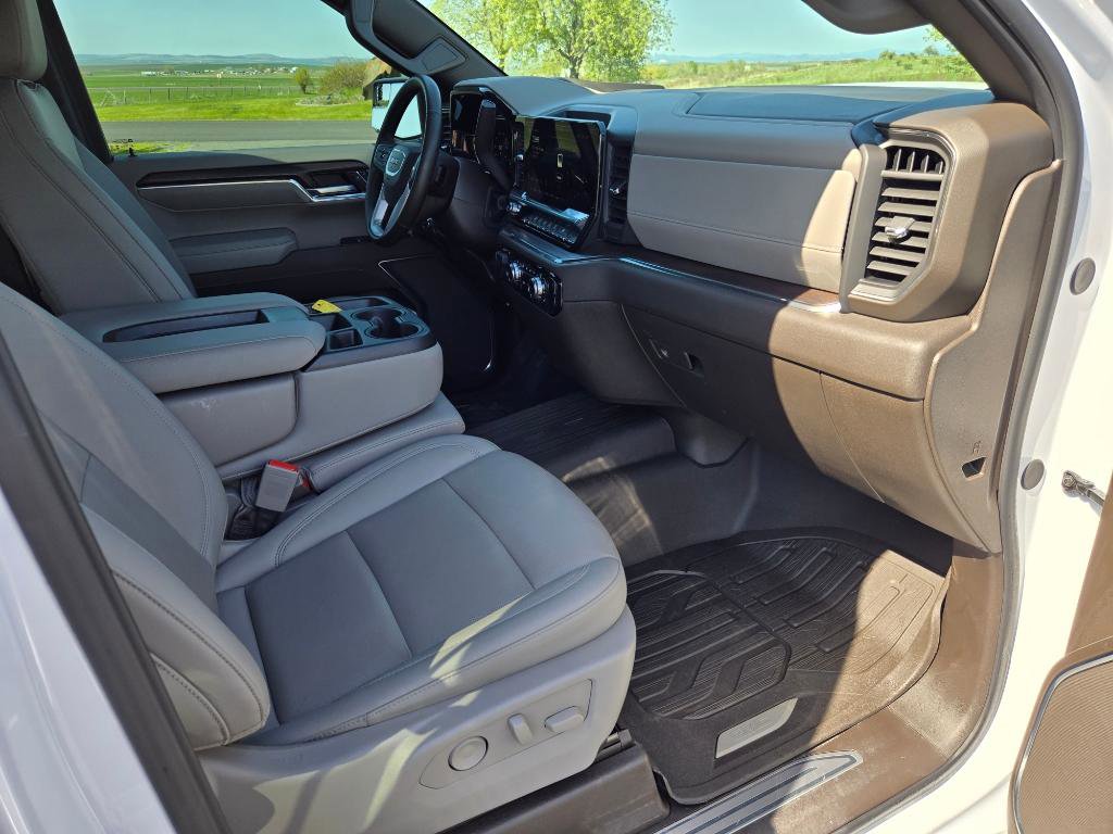 Used 2024 GMC Sierra 1500 SLT image 28