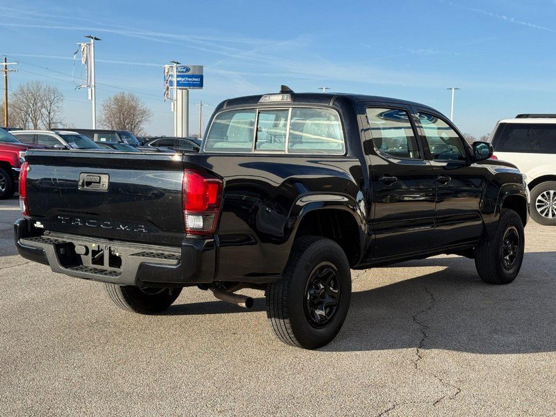 Used 2018 Toyota Tacoma SR5 image 5