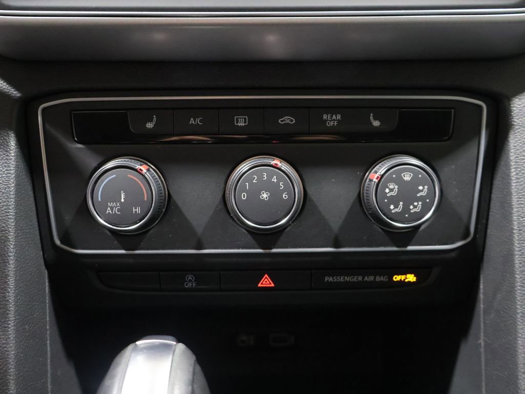 Used 2018 Volkswagen Atlas SE AWD/4WD image 29