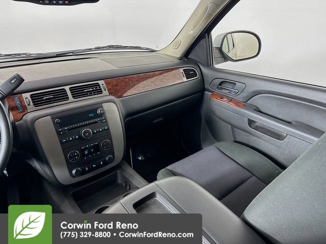 Used 2013 GMC Yukon XL SLE w/ Convenience Package image 21