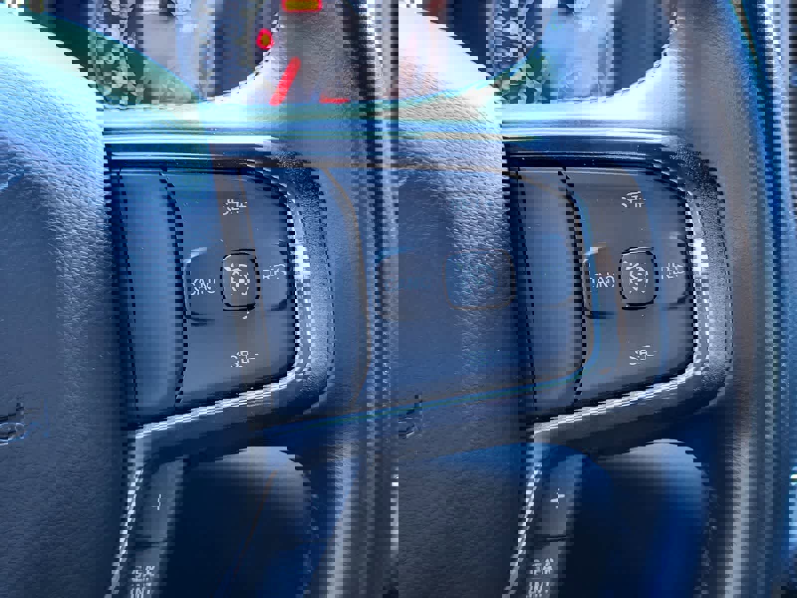 Used 2020 RAM 1500 Big Horn w/ Built-to-serve Edition image 17