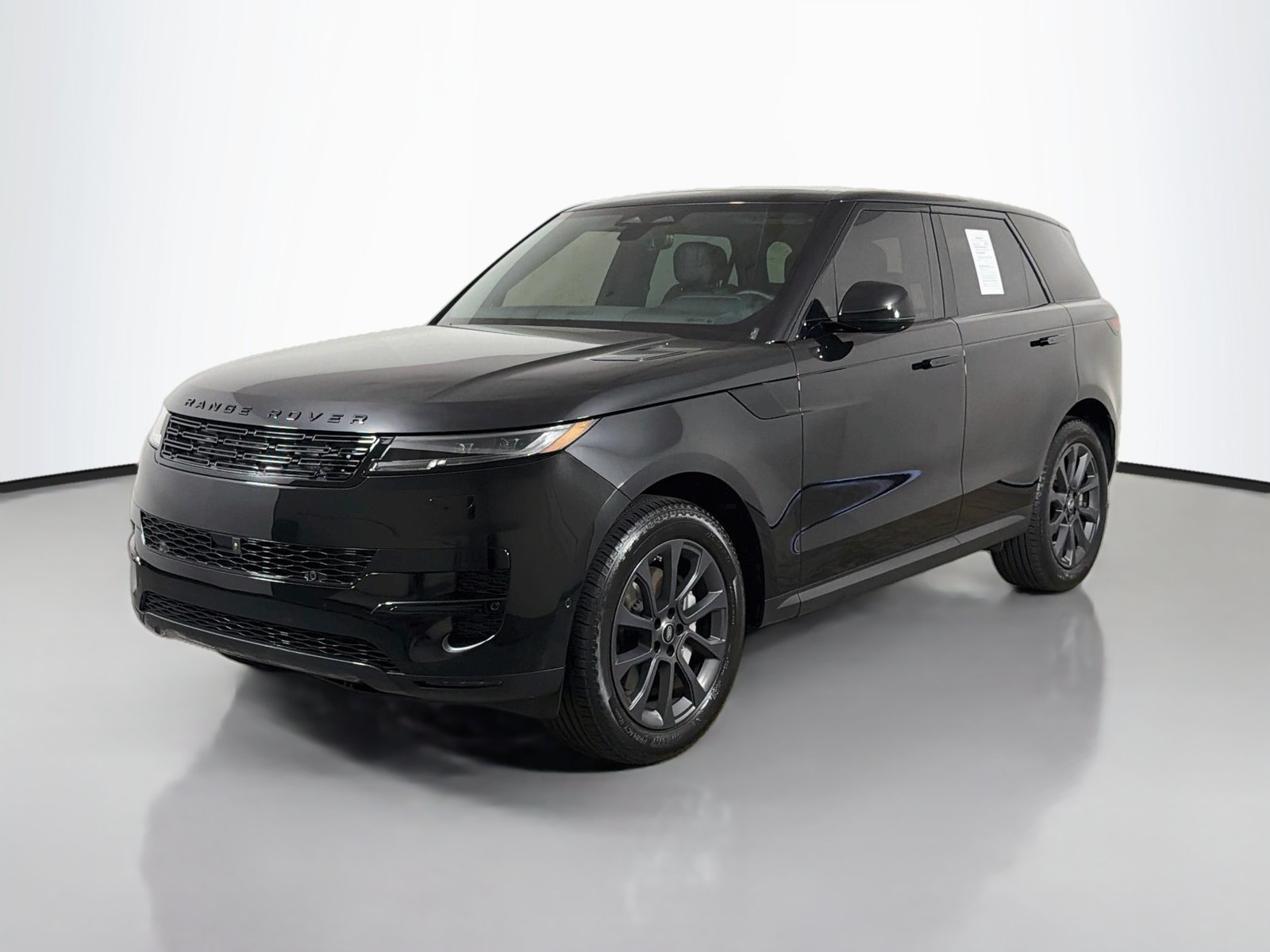 Used 2024 Land Rover Range Rover Sport SE AWD/4WD image 1