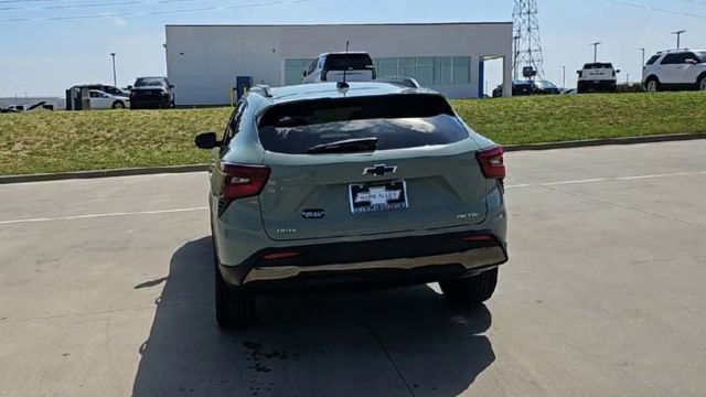 New 2026 Chevrolet Trax ACTIV w/ Driver Confidence Package FWD image 7