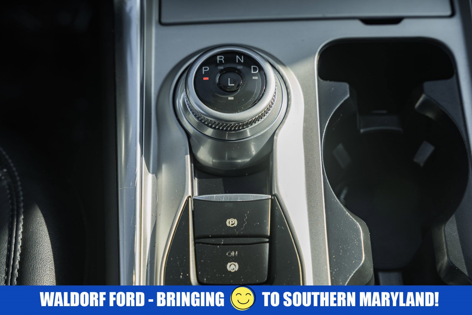 Used 2022 Ford Explorer XLT w/ Equipment Group 202A image 26