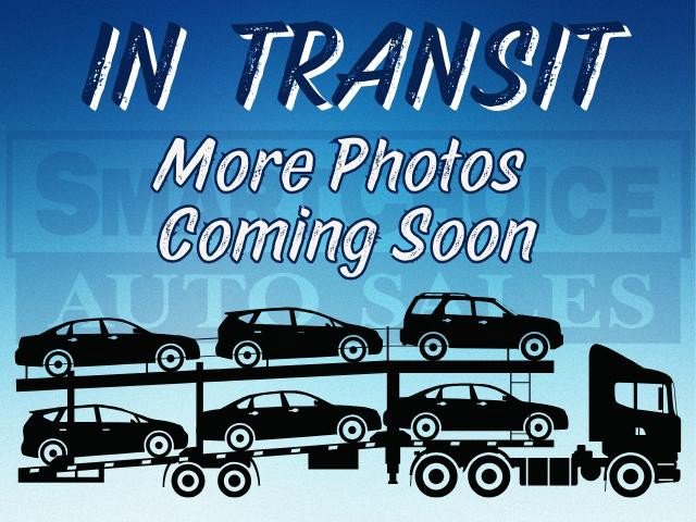 Used 2022 Chrysler Pacifica Touring-L FWD image 2