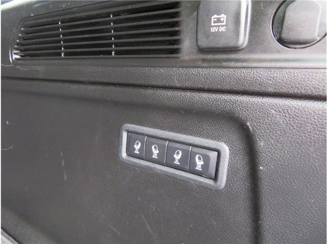 Used 2024 Jeep Wagoneer L Series III w/ Flexible Seating Group image 16