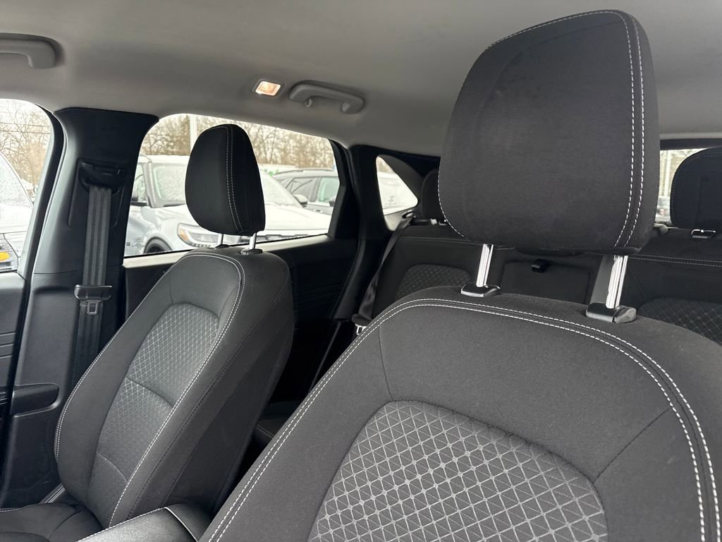 Used 2025 Ford Escape Active image 19