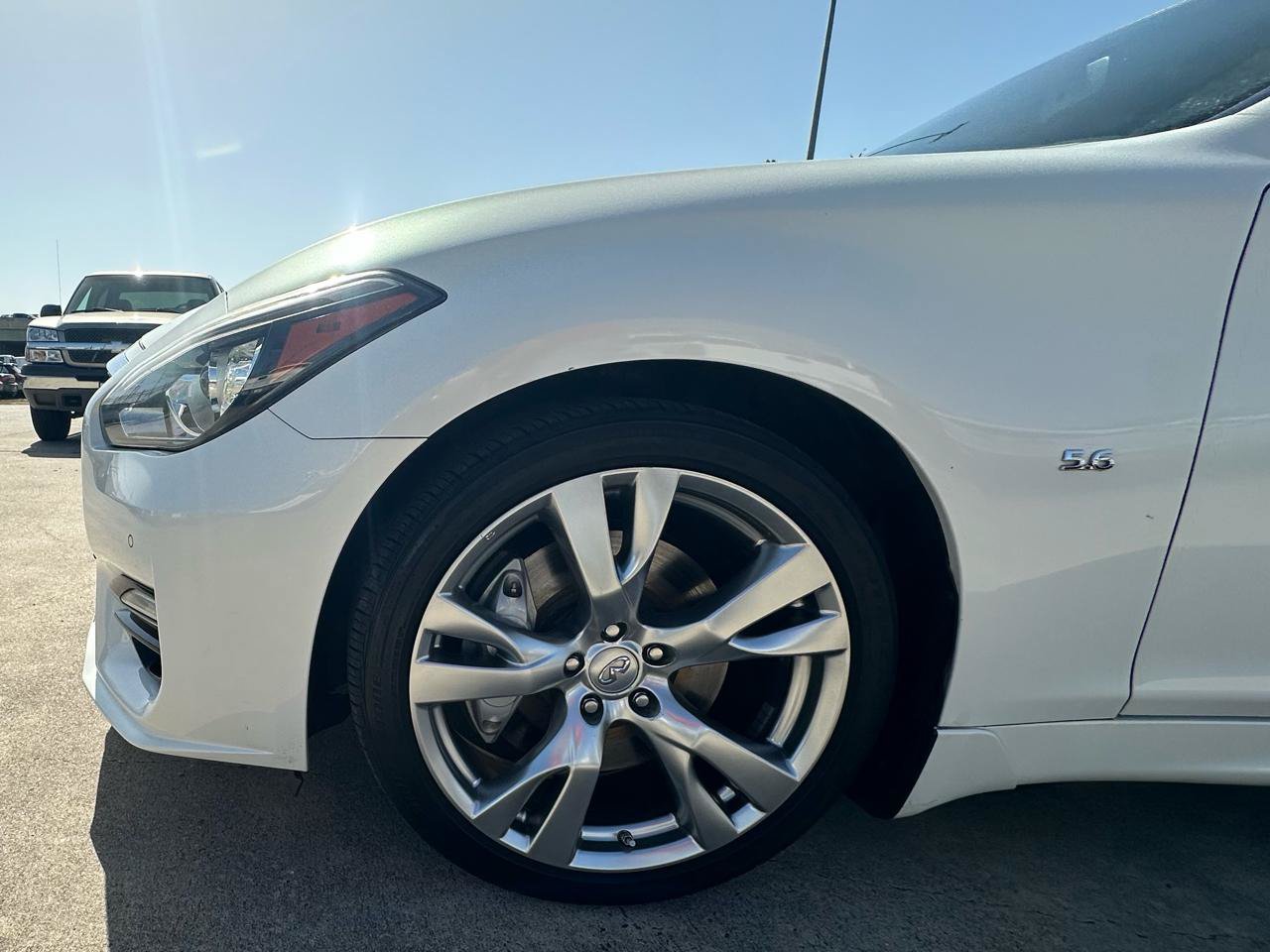 Used 2015 INFINITI Q70 5.6 w/ Sport Package RWD image 15