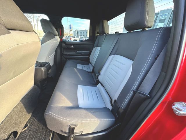 Used 2025 Toyota Tacoma TRD Off-Road image 23