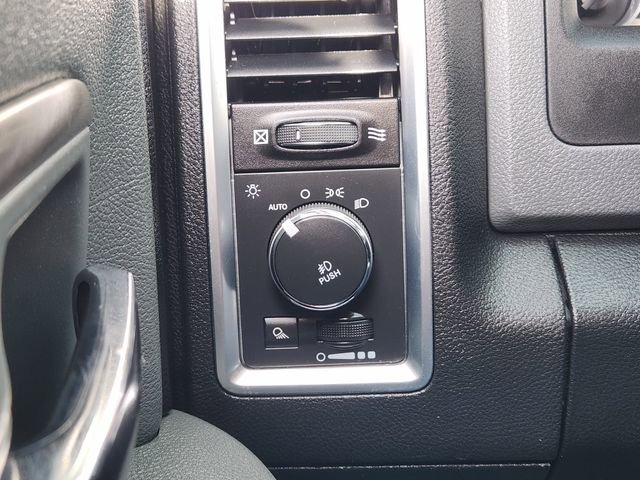 Used 2015 RAM 1500 Lone Star image 21