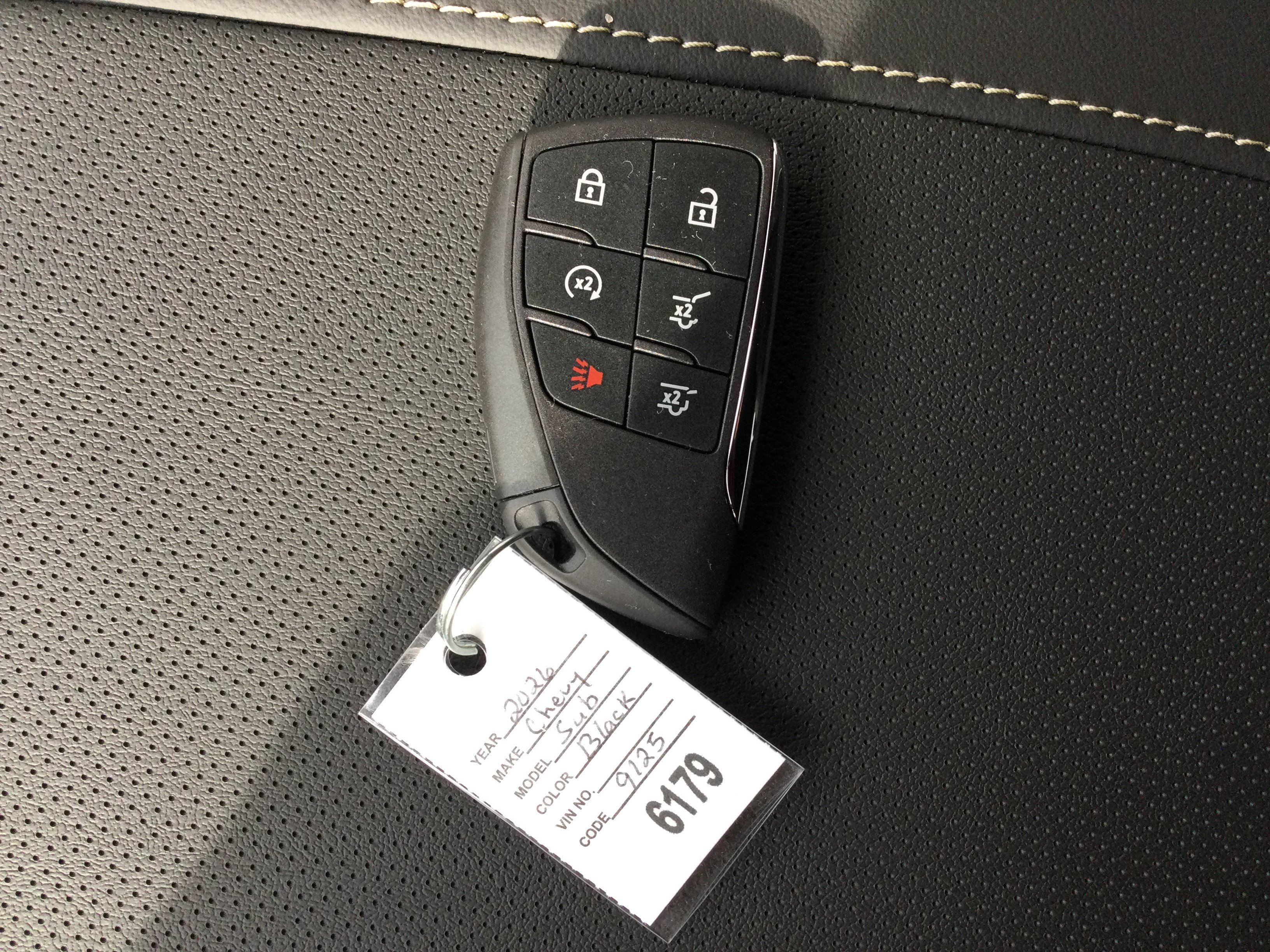 New 2026 Chevrolet Suburban Premier image 24