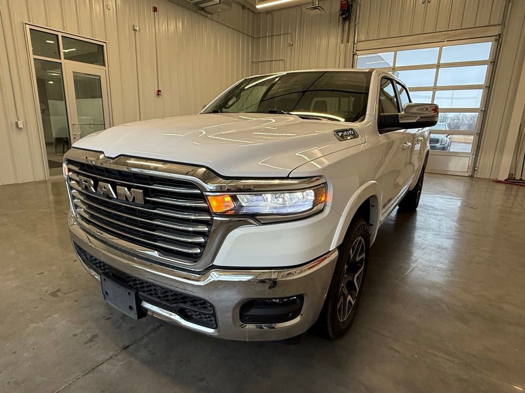 Used 2025 RAM 1500 Laramie image 10