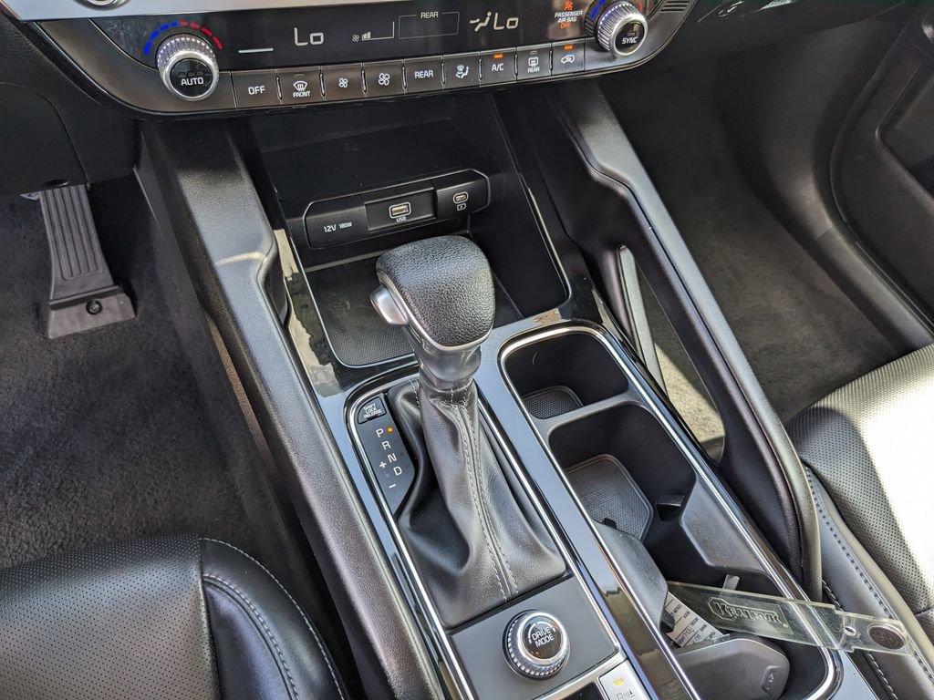 Certified 2025 Kia Telluride LX image 27
