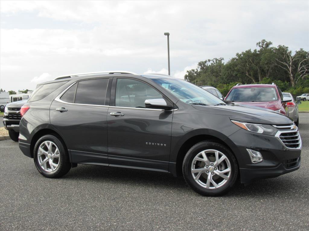 Used 2018 Chevrolet Equinox Premier image 2