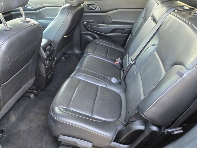 Used 2023 GMC Acadia SLT image 10