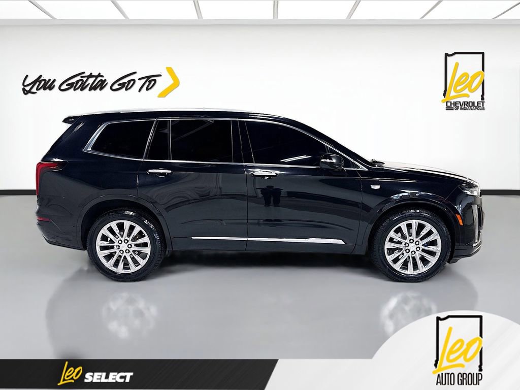 Used 2023 Cadillac XT6 Premium Luxury image 4