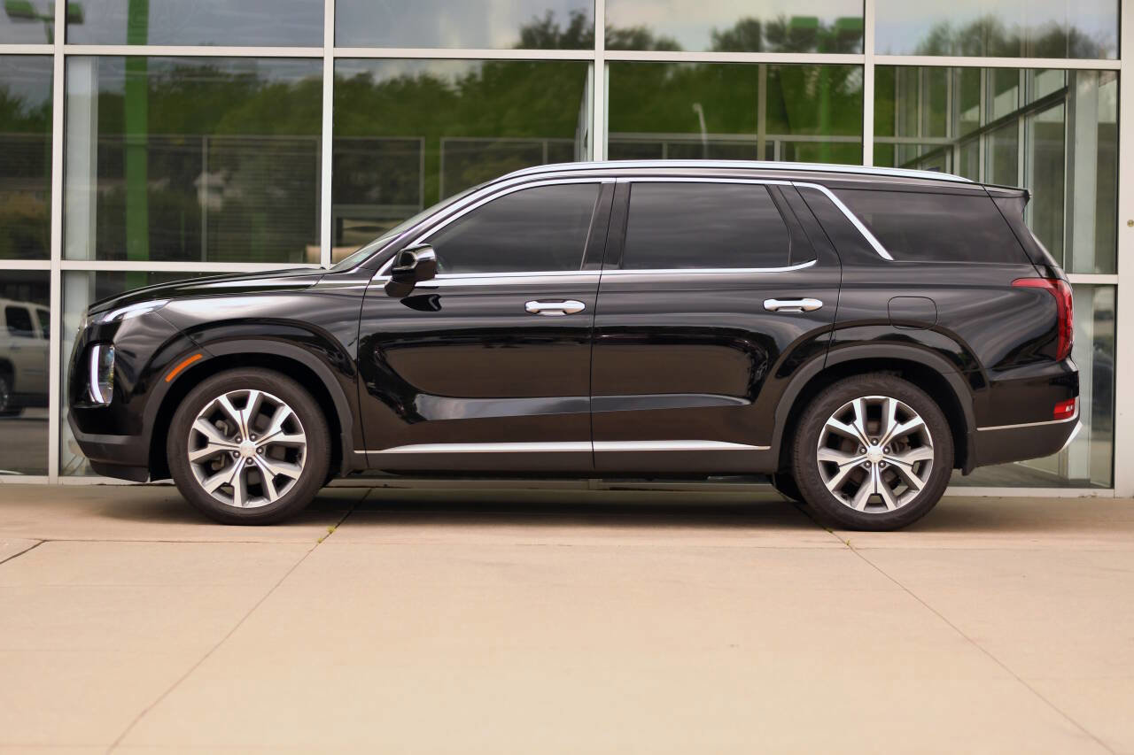 Used 2022 Hyundai Palisade SEL w/ 8P Bench Seat Package image 4