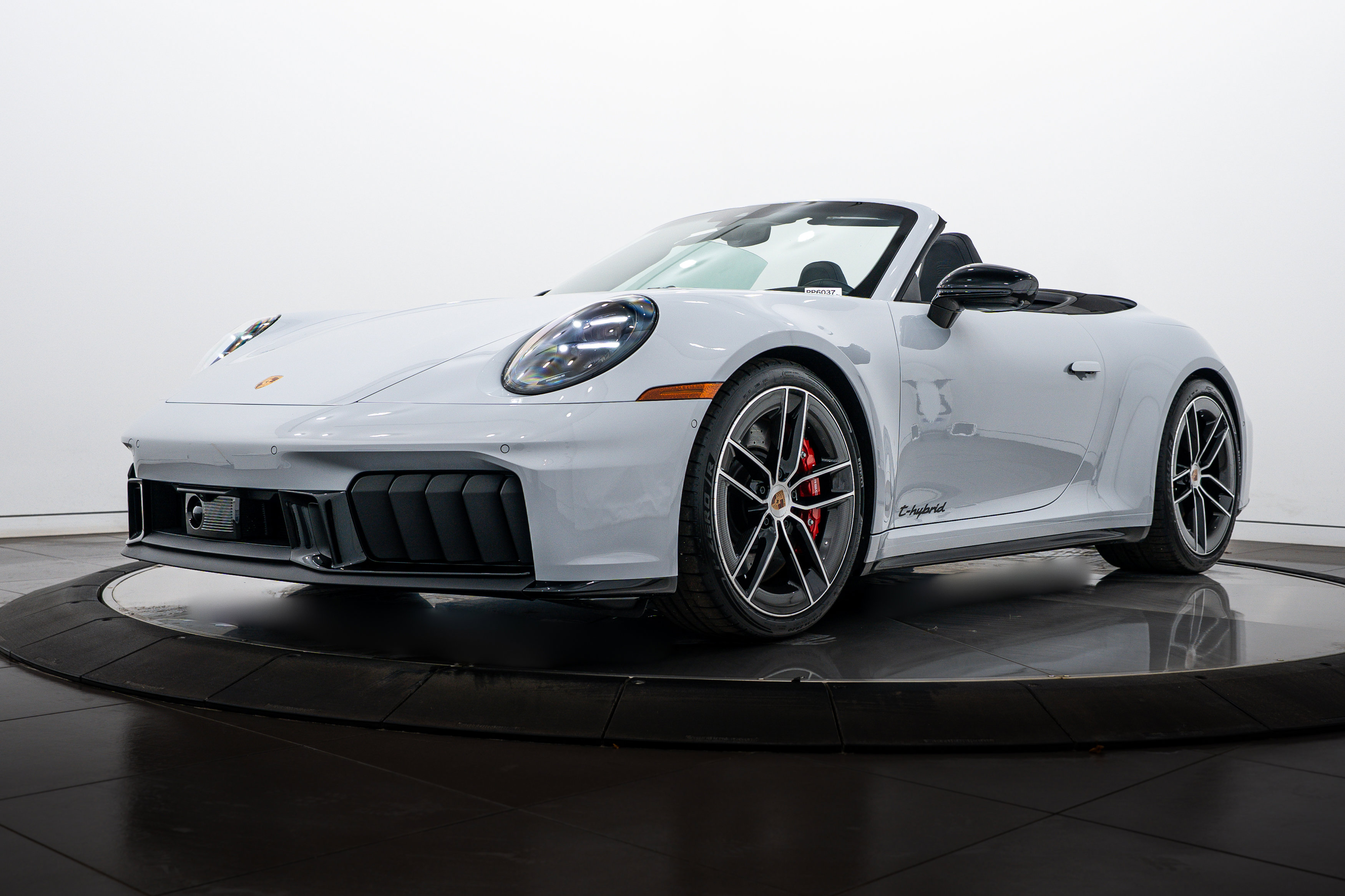 Used 2026 Porsche 911 Carrera GTS image 1