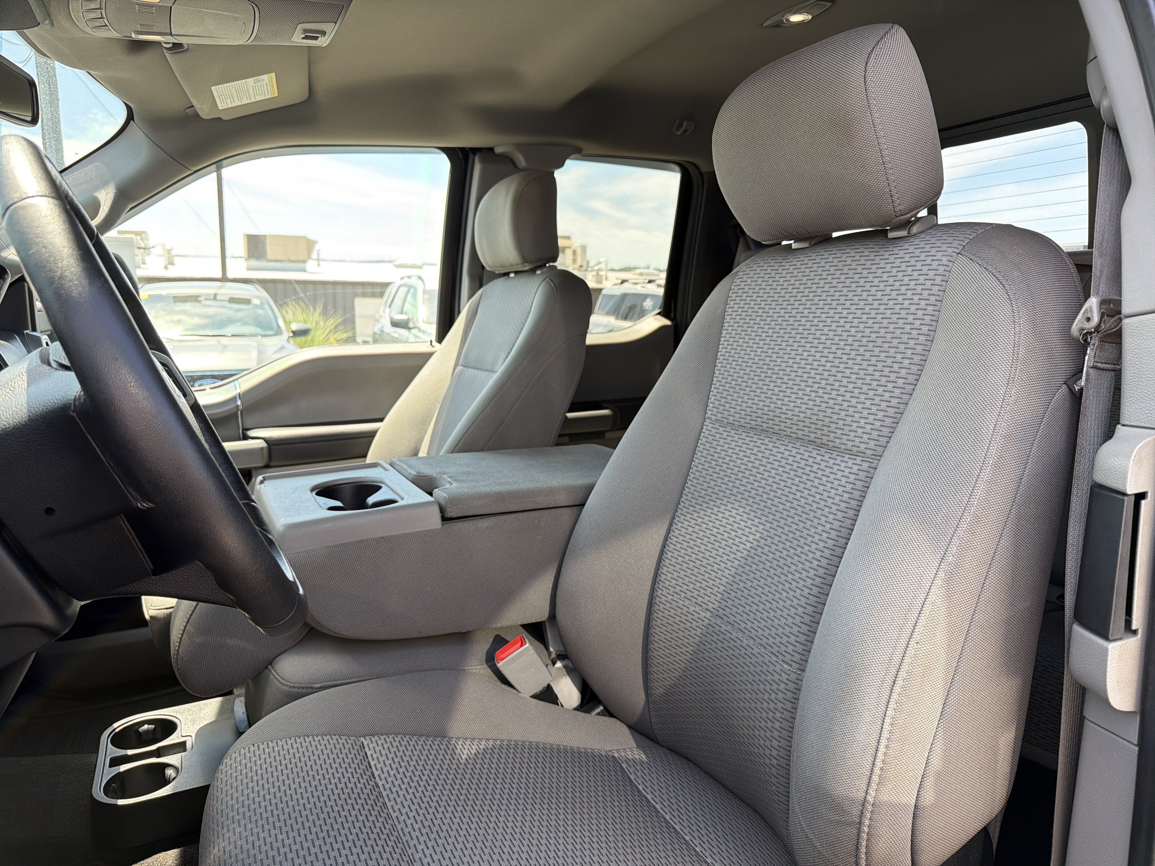 Used 2019 Ford F150 XLT w/ Equipment Group 302A Luxury AWD/4WD image 11