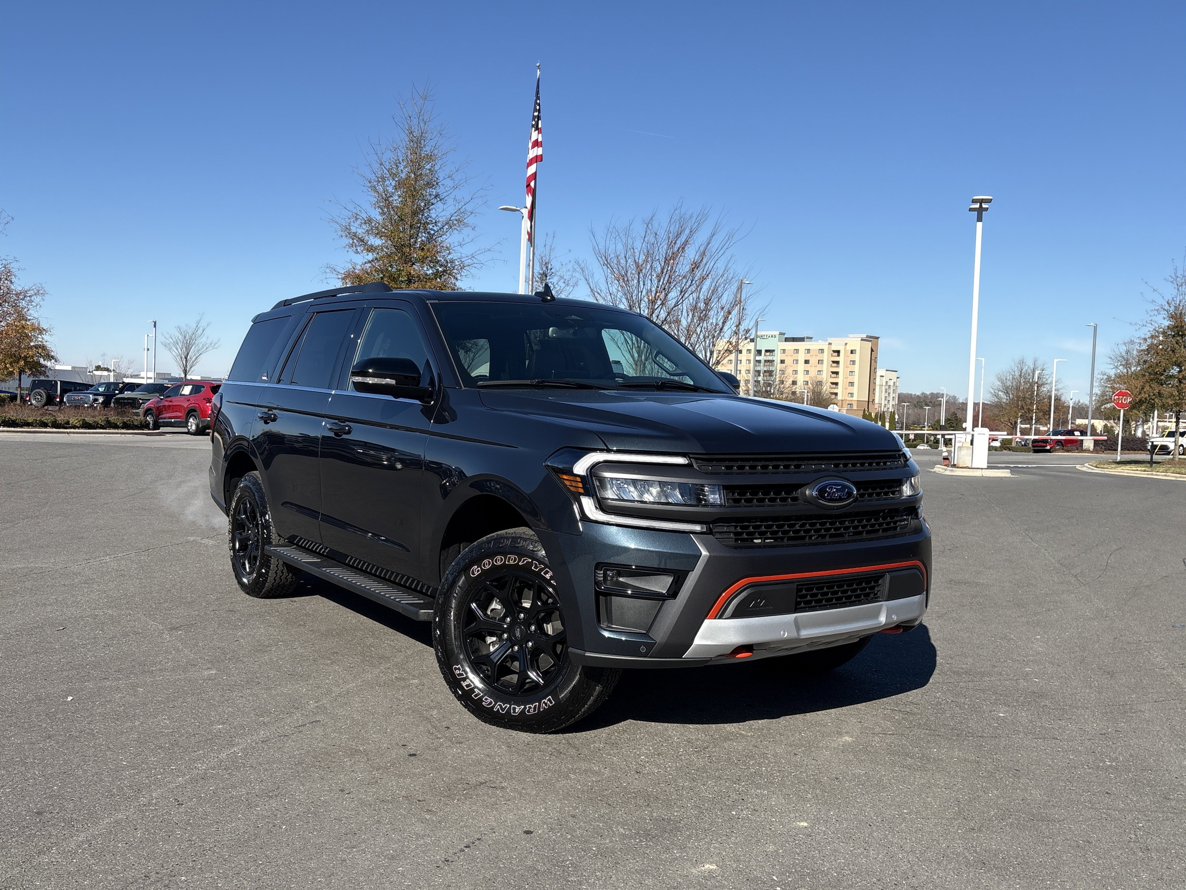Used 2024 Ford Expedition Timberline image 2