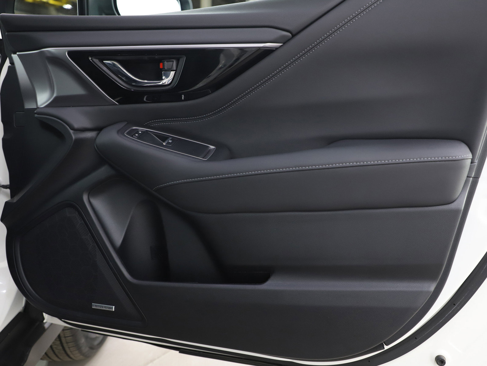 Used 2024 Subaru Outback Limited image 9