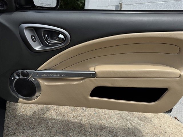 Used 2006 Aston Martin Vanquish S image 19